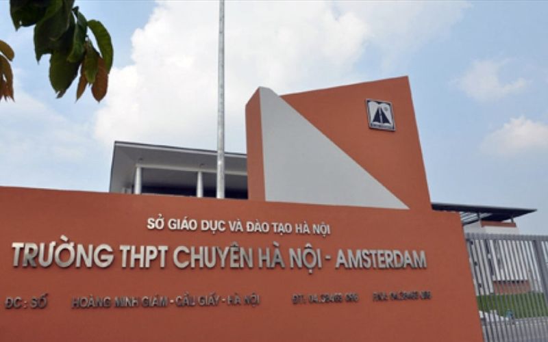 Trường THCS Hà Nội – Amsterdam